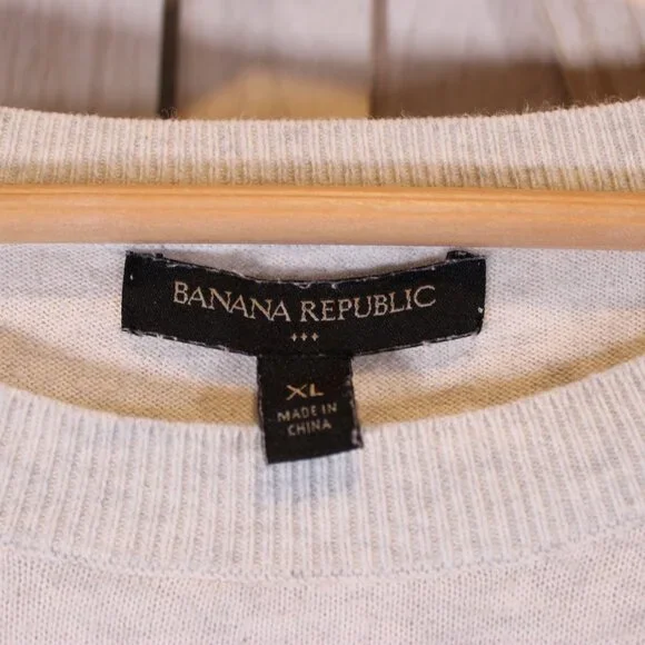 Banana Republic Women's Sweater Light Gray Crew Neck Size XL - Picture 4 of 7
